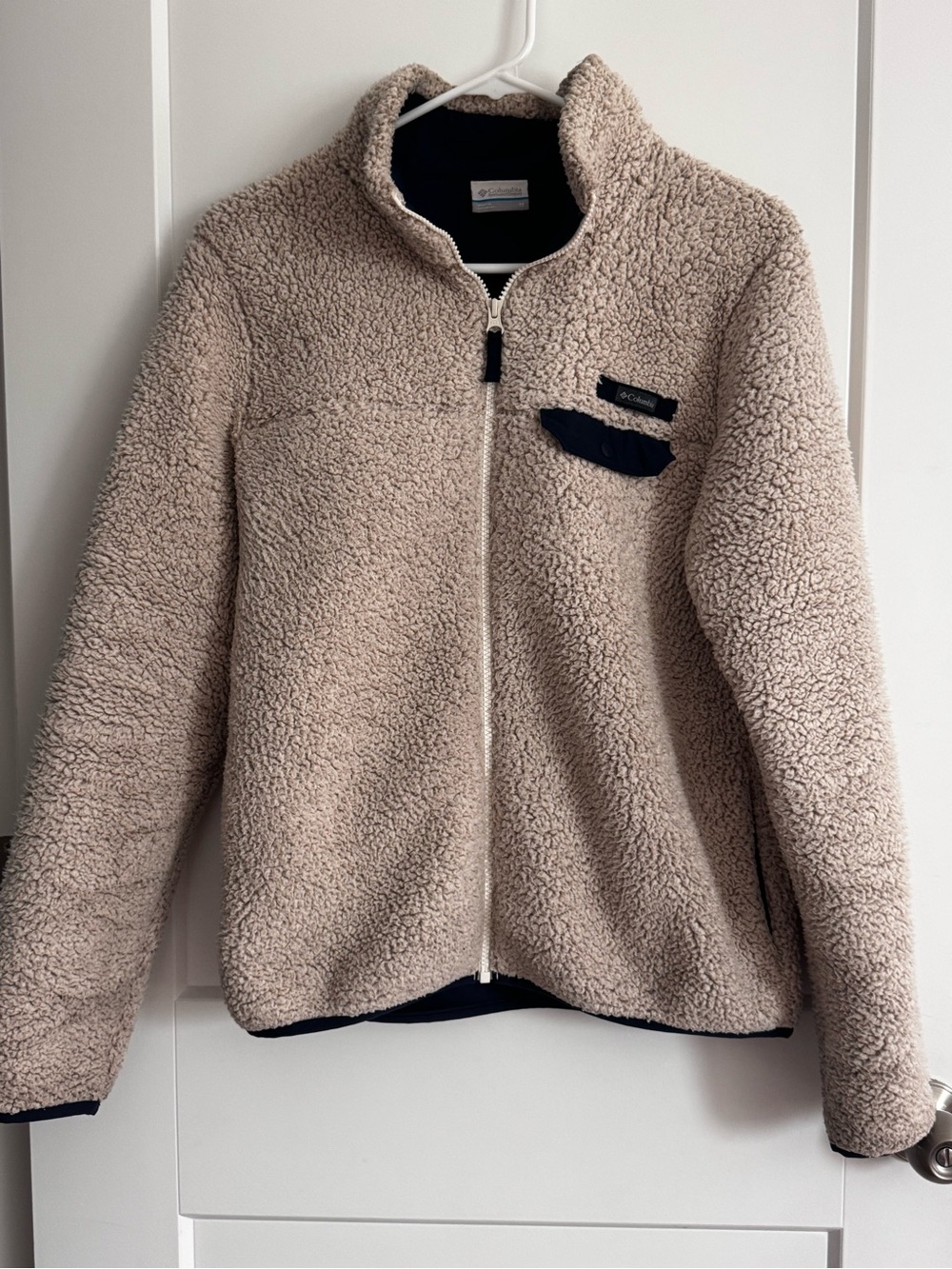 Columbia Cream Sherpa Fleece Jacket with Navy Trim